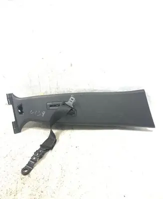 Volvo V50 Front seatbelt 948646