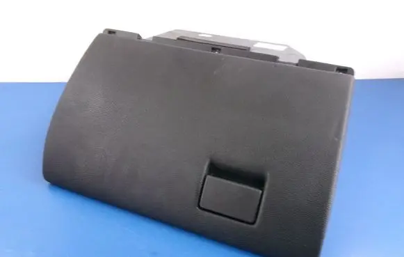 Opel Astra G Glove box 90561334
