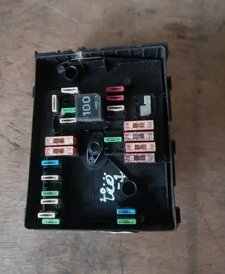 Seat Leon (1P) Fuse module 1B230505