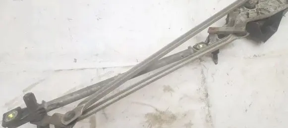 Ford Focus Front wiper linkage and motor