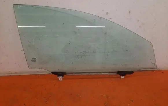Toyota Avensis Verso Door card panel trim set 43R-00050