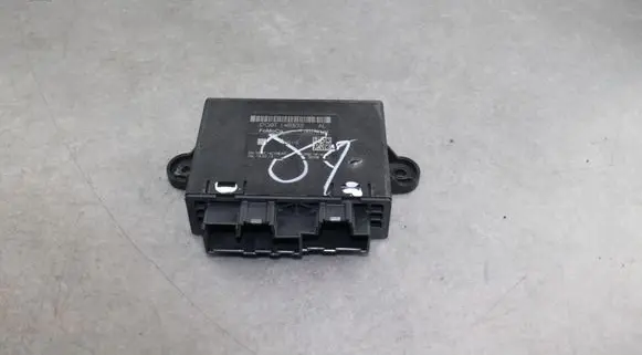 Ford Fusion II Door control unit/module DG9T14B533AL