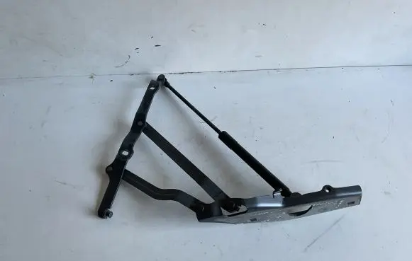 Mercedes-Benz AMG GT R190 C190 Tailgate/trunk/boot hinge A1977500221