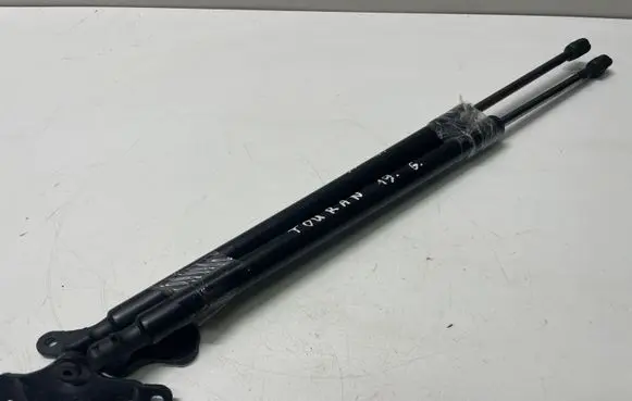 Volkswagen Touran III Tailgate/trunk strut/damper 5TA827550G