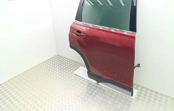 Subaru Forester SK Rear door