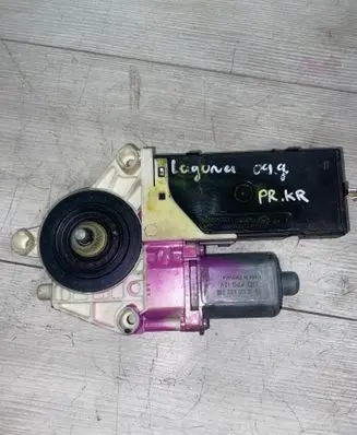 Renault Laguna III Front door window regulator motor 807310002R 978403101