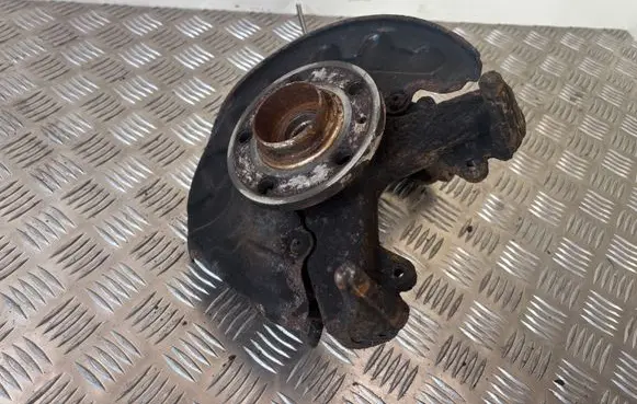 Skoda Rapid (NH) Front wheel hub spindle knuckle