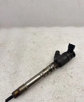 Jeep Grand Cherokee Fuel injector 35062015F