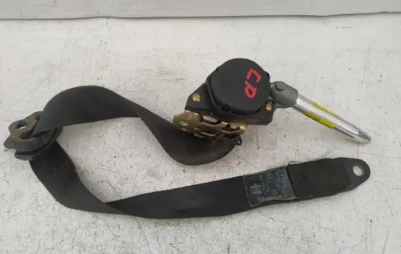 Alfa Romeo 166 Rear seatbelt