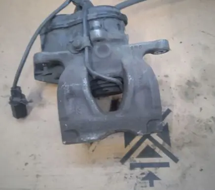Audi A4 S4 B9 Front brake caliper