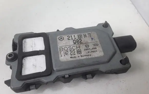 Mercedes-Benz E W210 Reducing agents exhaust control unit 2118300472 1147212080 28RTL000