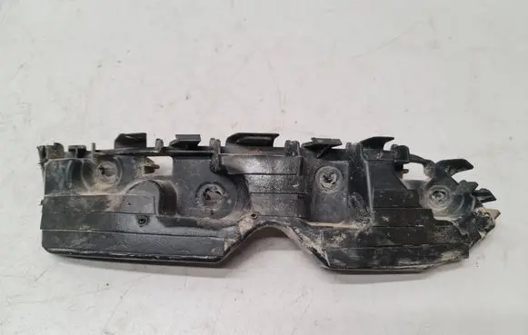 Dacia Duster Front bumper mounting bracket 622230010R