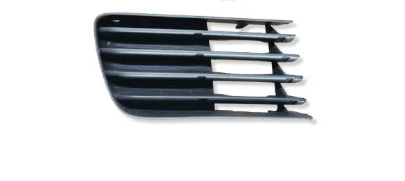 Toyota Prius (XW20) Front bumper lower grill 5311347020