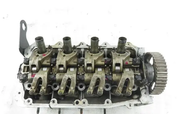 Renault Kangoo I Engine head 8200506221C 8200506221