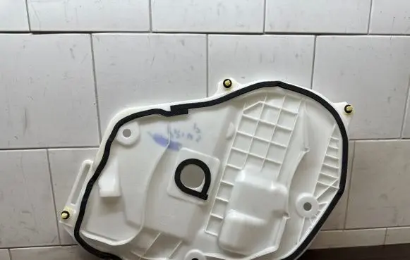 Toyota Prius (XW50) Other front door trim element 6783147120