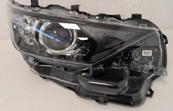 Toyota Auris E180 Headlight/headlamp 90078105 02347 46699