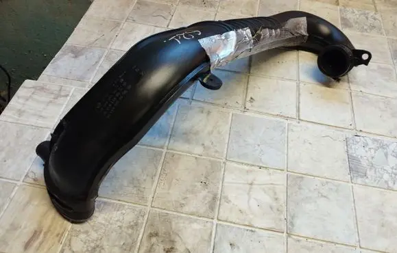 Citroen Berlingo Intercooler hose/pipe 9637306580 9635044280 9644810680