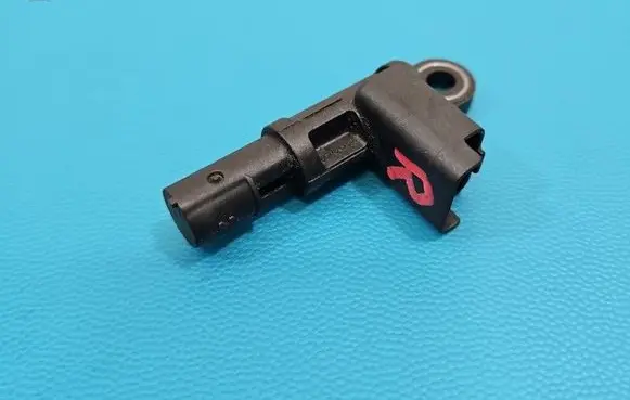 Peugeot 5008 II Camshaft position sensor 9674262380 IMPRK1600839