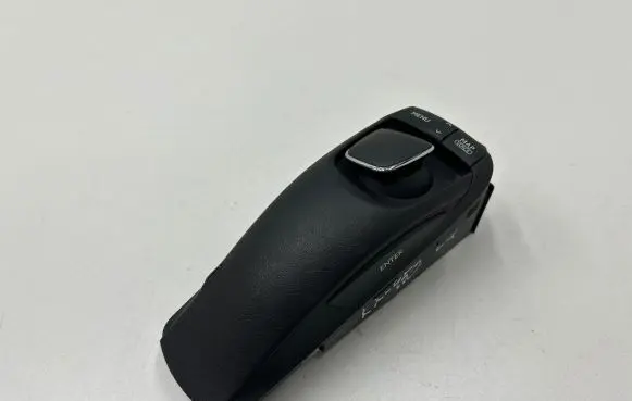 Lexus RX 450H Head unit multimedia control 2372400016 23724000