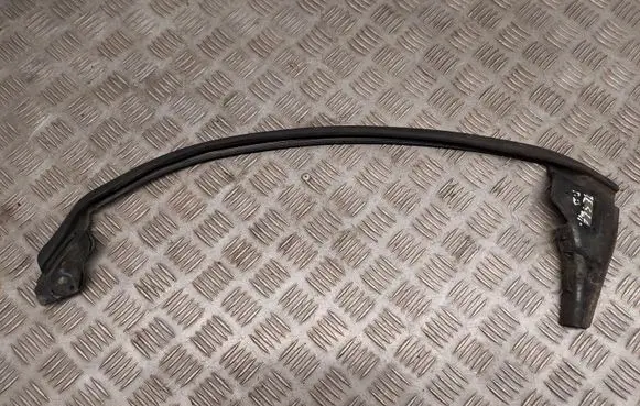 Tesla Model S Rubber seal front door (on door) TMSMX02