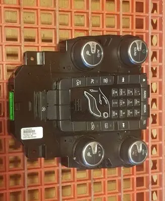Volvo V40 Climate control unit 31346948 14W40E02 SN2100239489
