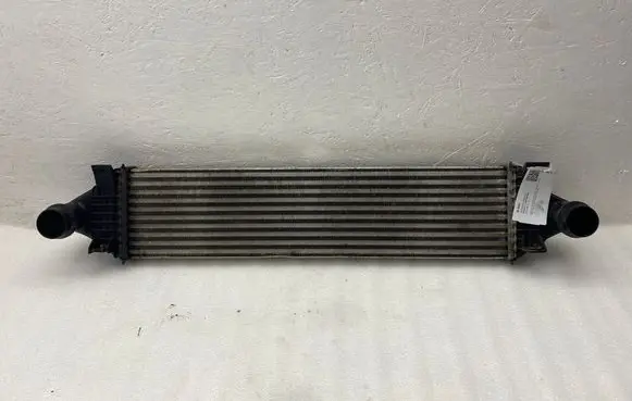 Volvo V40 Intercooler radiator 31367277