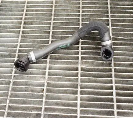 BMW 5 F10 F11 Engine coolant pipe/hose 7580962