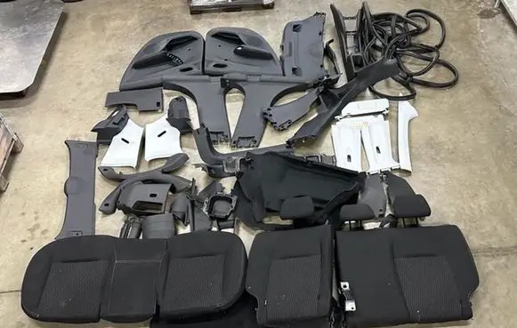 Peugeot 208 I Interior set 