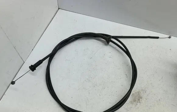 Ford Fusion Engine bonnet/hood lock release cable 