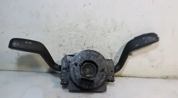 Seat Ibiza IV (6J,6P) Light switch