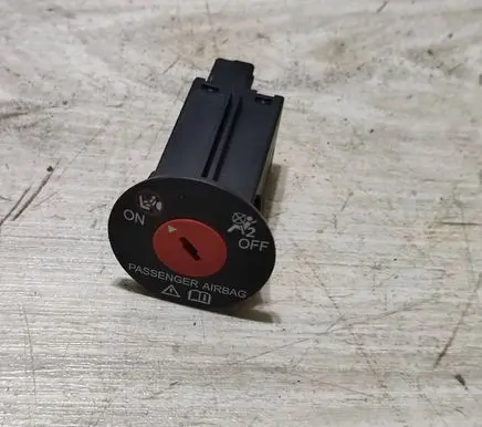 Suzuki Vitara (LY) Passenger airbag on/off switch 3897052K00 3897057L00