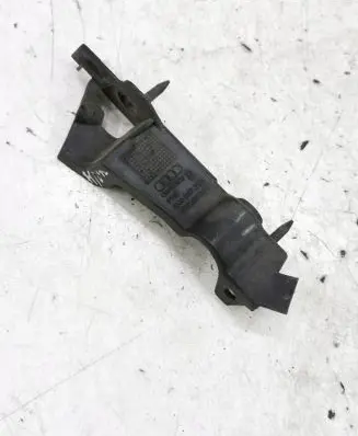 Audi A4 S4 B8 8K Front bumper mounting bracket 8K0807283
