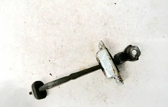 Chevrolet Captiva Rear door check strap stopper 