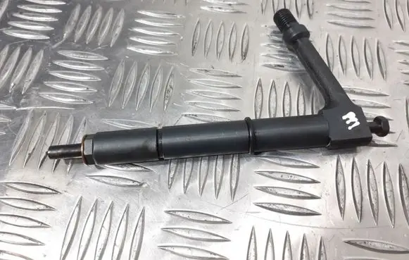 Fuel injector