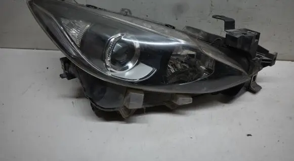 Mazda 3 II Headlight/headlamp BHR151030 8972261300