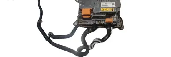 Mercedes-Benz EQB Voltage converter inverter A0009009935
