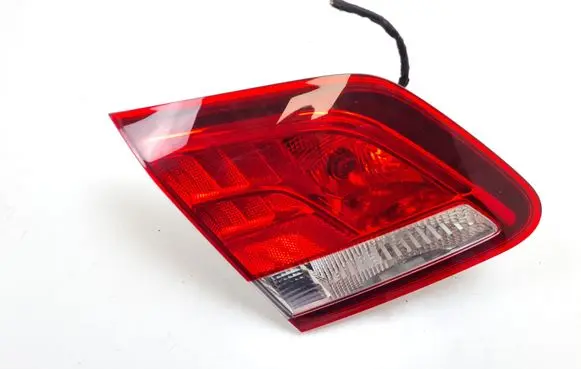 Mercedes-Benz B W246 W242 Tailgate rear/tail lights A2469068500 A2468200700