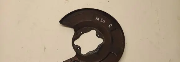 Hyundai ix20 Rear brake disc plate dust cover 