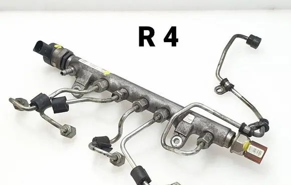 Audi A3 S3 8P Fuel main line pipe 03L130089 057130764H