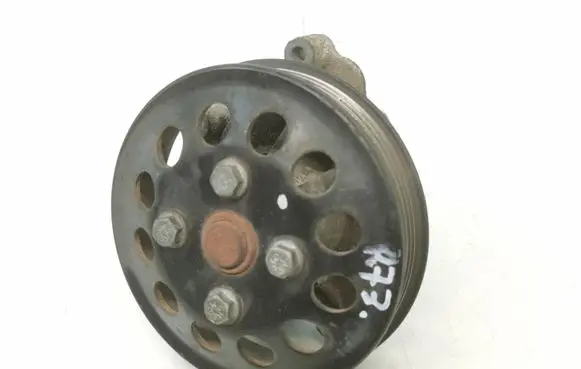 Mercedes-Benz B W245 Water pump C875825 A2662620110
