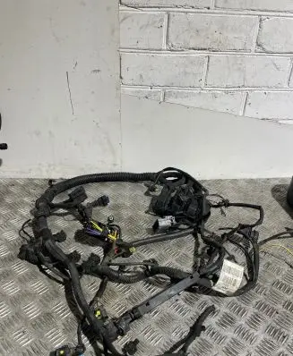 Opel Astra J Engine installation wiring loom 13471754 16072014 0002040716112734