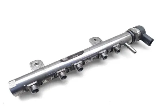 Jeep Grand Cherokee Fuel main line pipe 35022119G 0281006209 0445216044