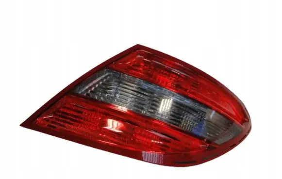 Mercedes-Benz C W204 Rear/tail lights A2048203064