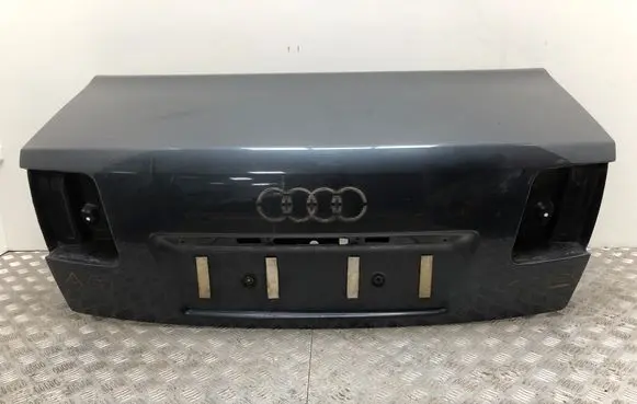 Audi A8 S8 D3 4E Tailgate/trunk/boot lid