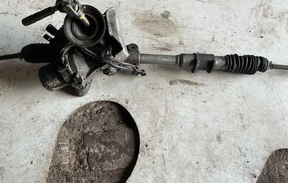 Honda Civic Steering rack Q003T63572
