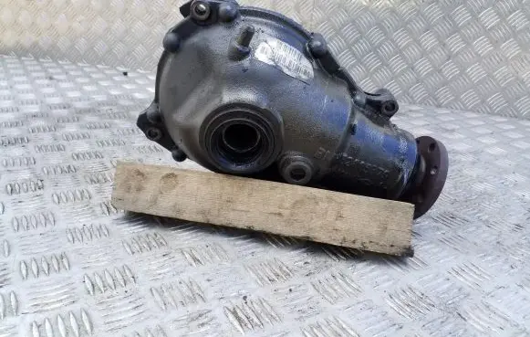 BMW X3 E83 Front differential 7545611