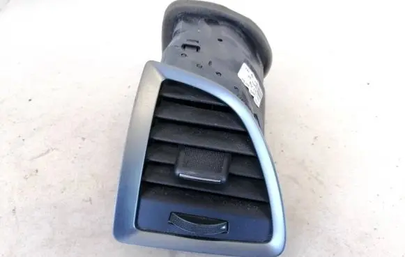 Opel Astra J Dash center air vent grill 522040591 13417617