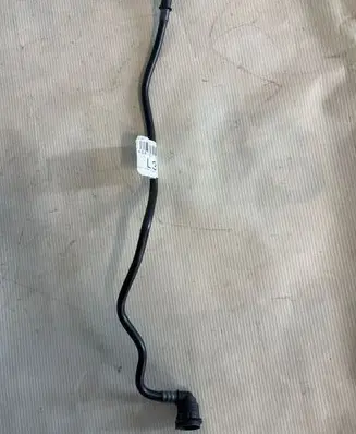 Mercedes-Benz GLB x247 Engine coolant pipe/hose A2475011400