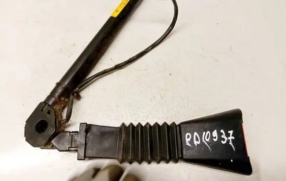 Opel Astra G Front seatbelt buckle 24404441