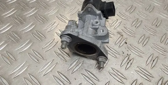 Toyota Auris E180 EGR valve 2562037120